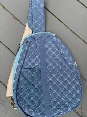 Oak and Reed Quilted Blue Crossbody Bag Light Blue Tan Adj Strap Gold Utility